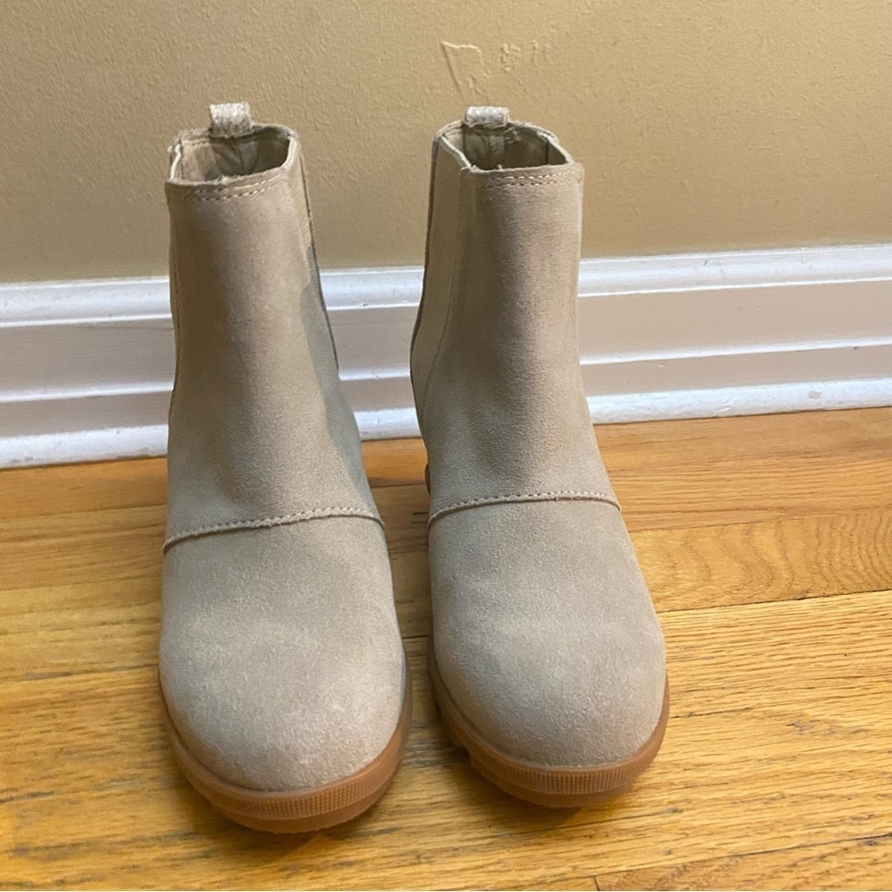 Sorel Women's Joan of Arctic Wedge II Chelsea Ankle Boots - Picture 4 of 7